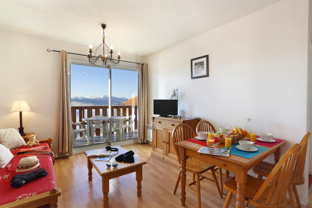 Résidence Néméa Les Chalets Du Belvédère Font Romeu Exterior foto