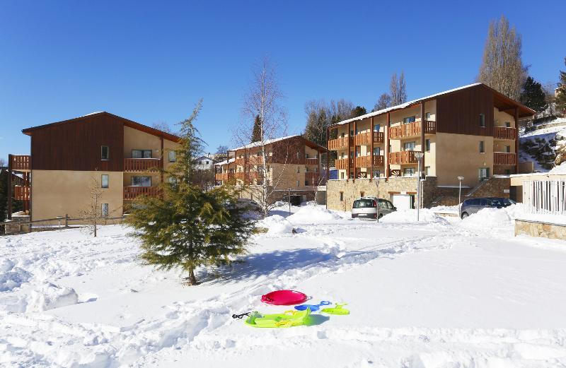 Résidence Néméa Les Chalets Du Belvédère Font Romeu Exterior foto